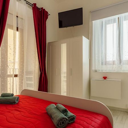 Casta Diva Holiday Rooms Catania Exterior photo