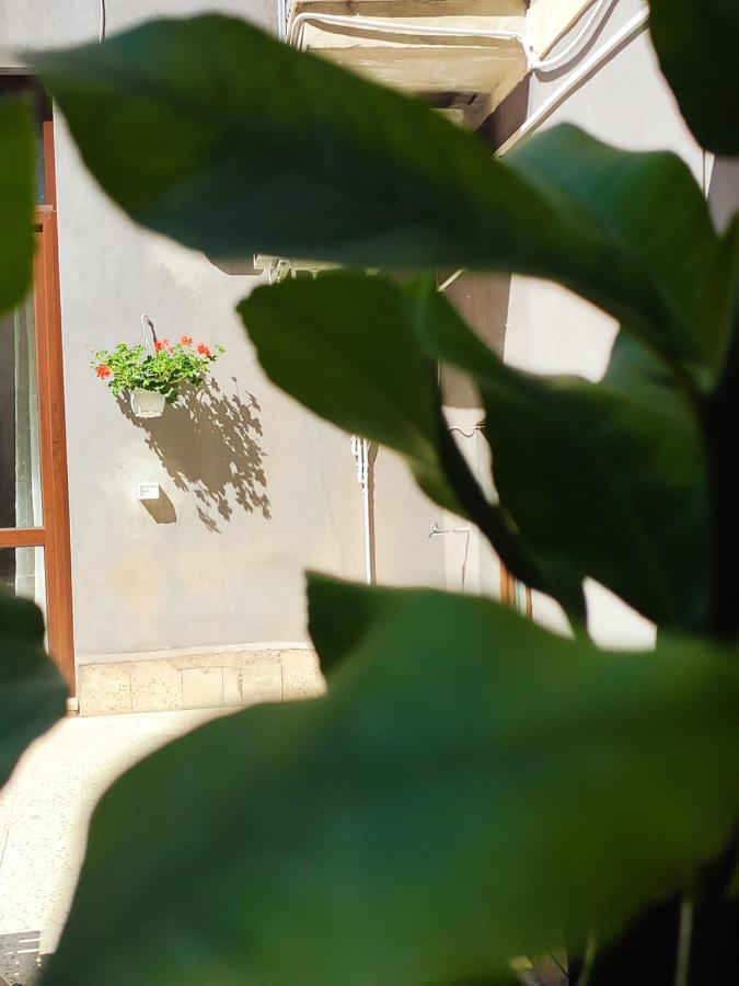 Casta Diva Holiday Rooms Catania Exterior photo